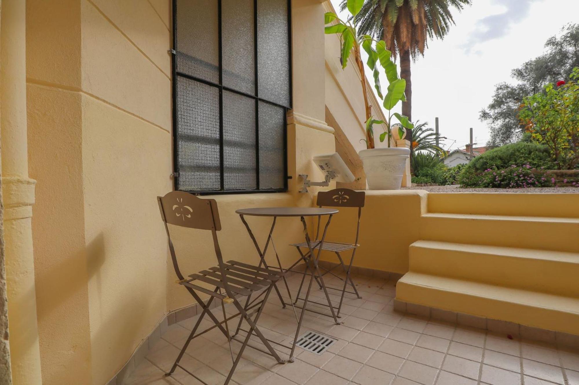"Le Garavan Palace" Idyllique, Proche Gare Et Plage Menton Eksteriør billede