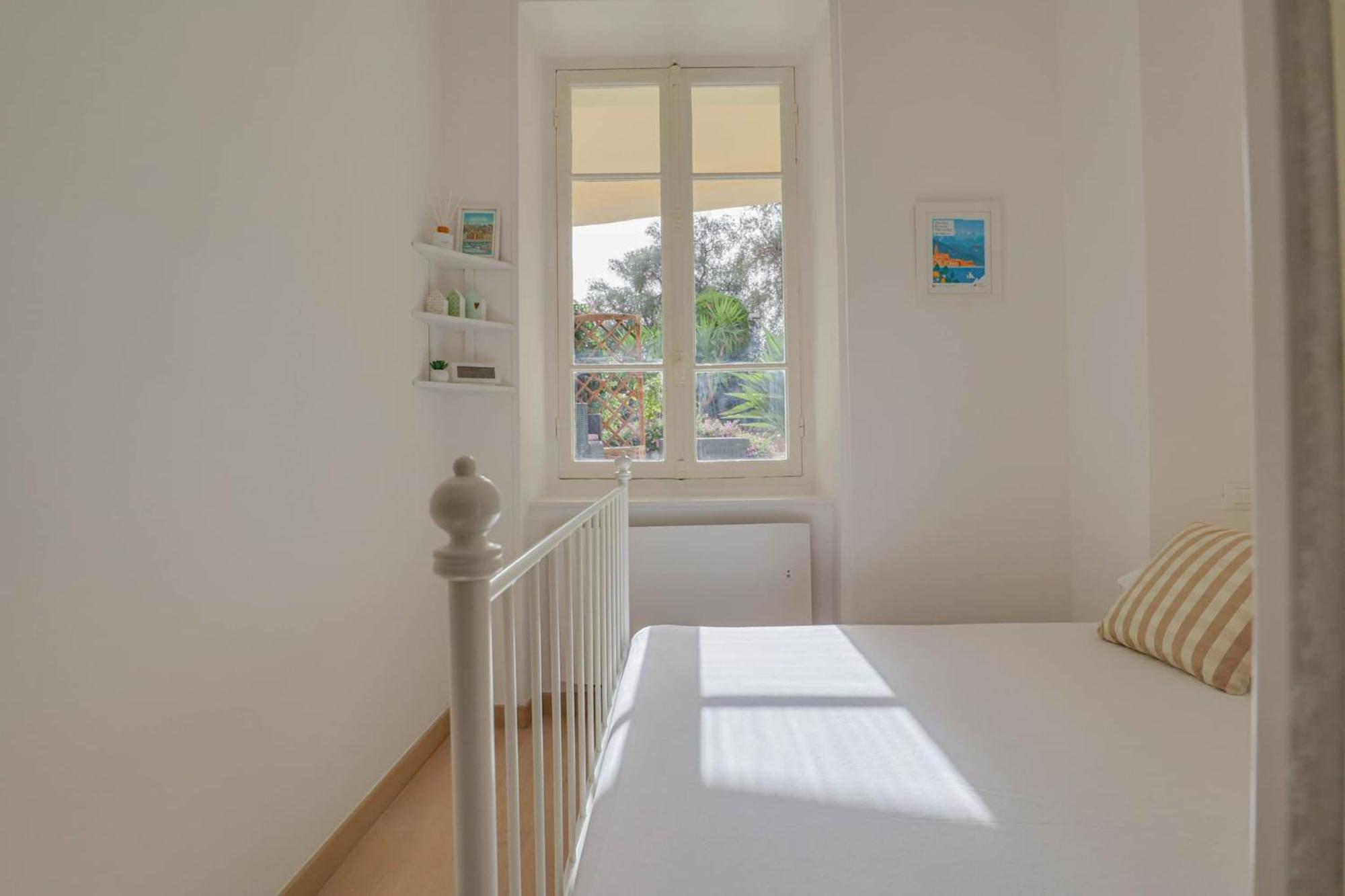 "Le Garavan Palace" Idyllique, Proche Gare Et Plage Menton Eksteriør billede